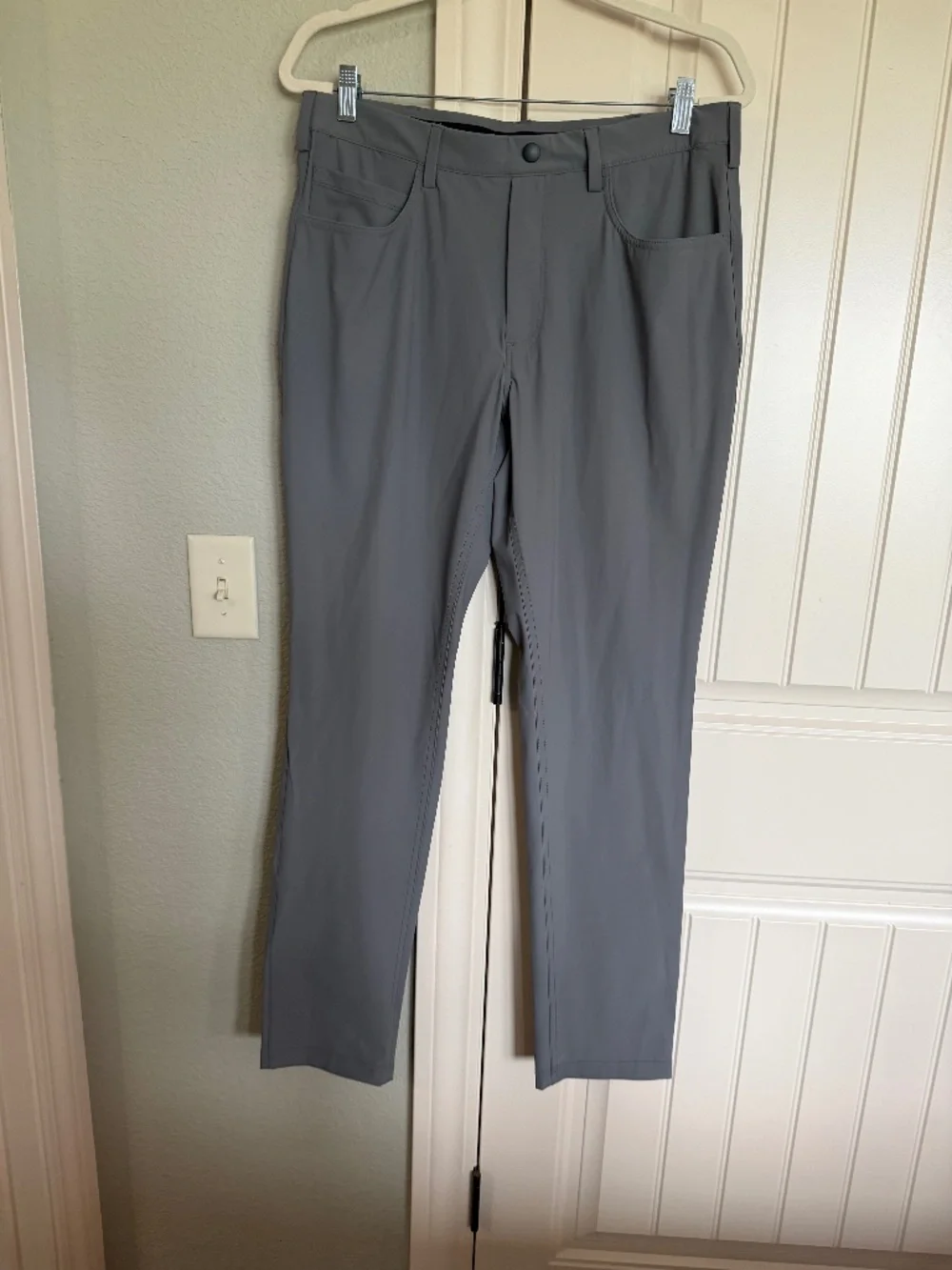 PGA TOUR Men’s Golf Pants Gray Size 32 Stretch Performance